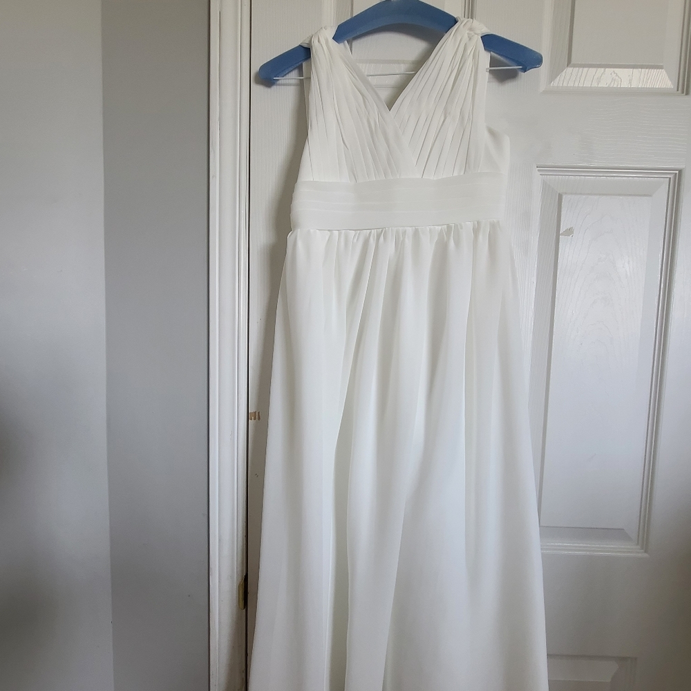 Formal dresses - Picture 8 of 16
